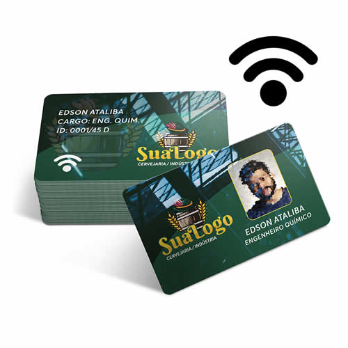 crachás de identificação